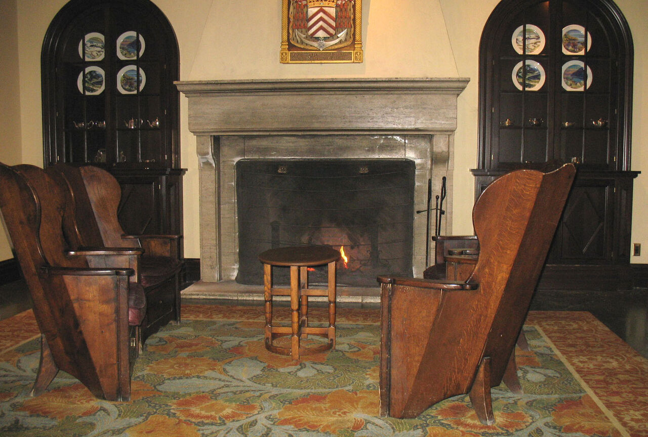 Fireplace in the hall of the Manoir Richelieu